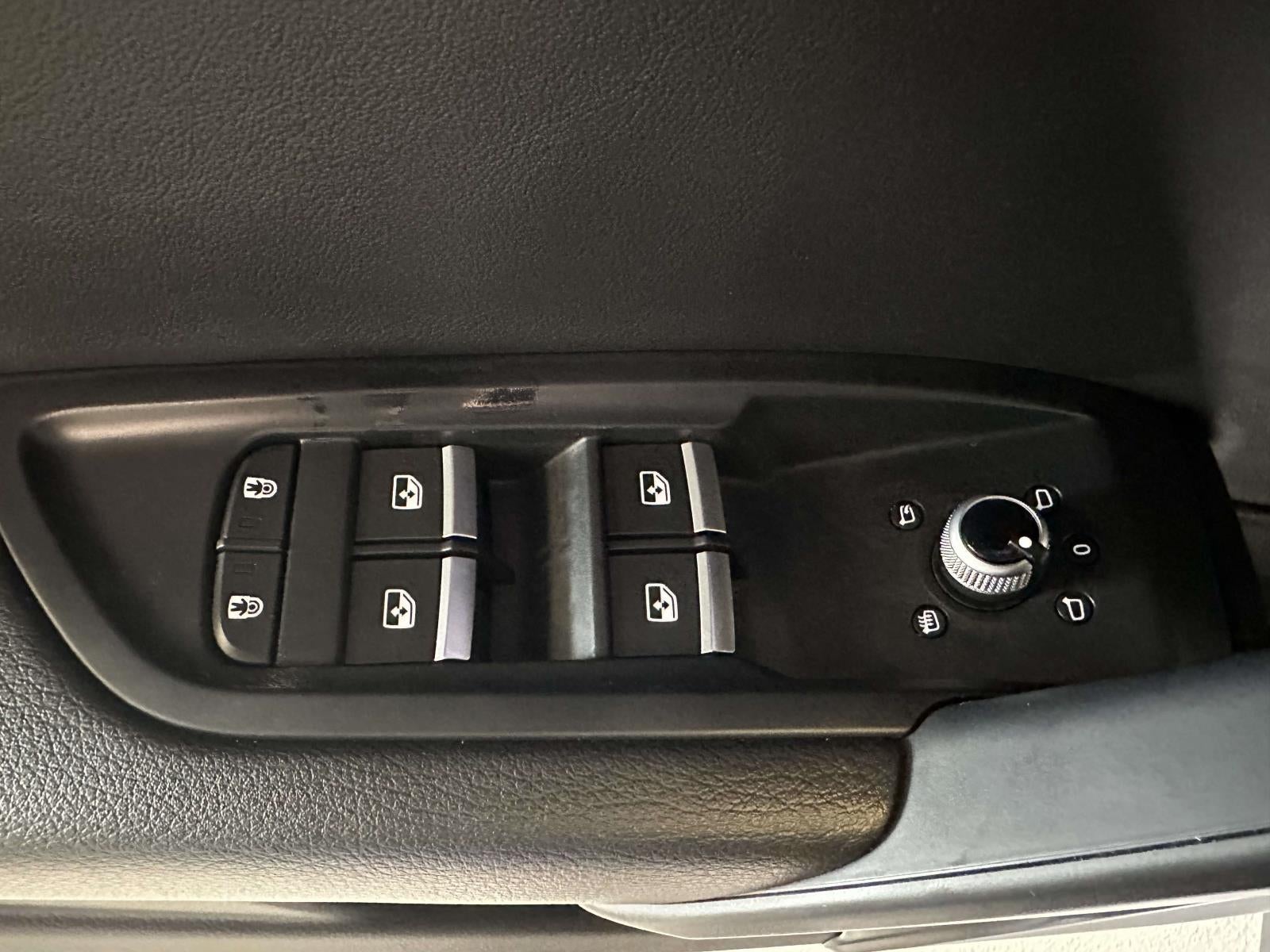2023 Audi Q5 Premium 45 TFSI S line quattro