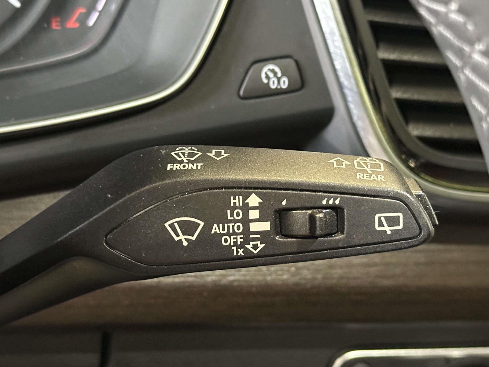 2023 Audi Q5 Premium 45 TFSI S line quattro