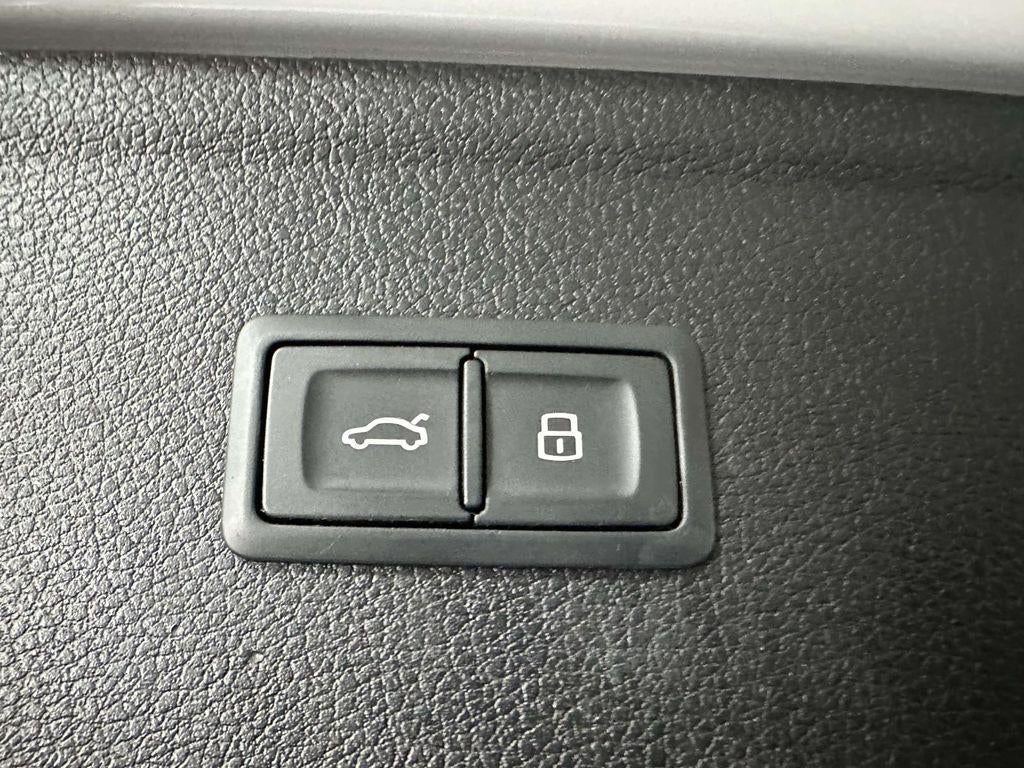 2022 Audi Q5 Premium 45 TFSI S line quattro S tronic