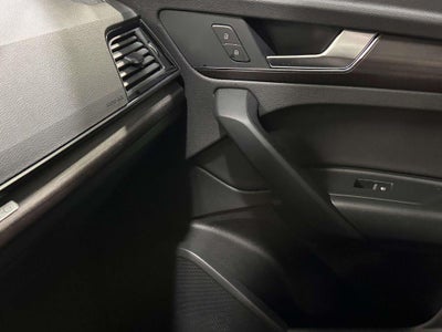 2023 Audi Q5 Premium 45 TFSI S line quattro