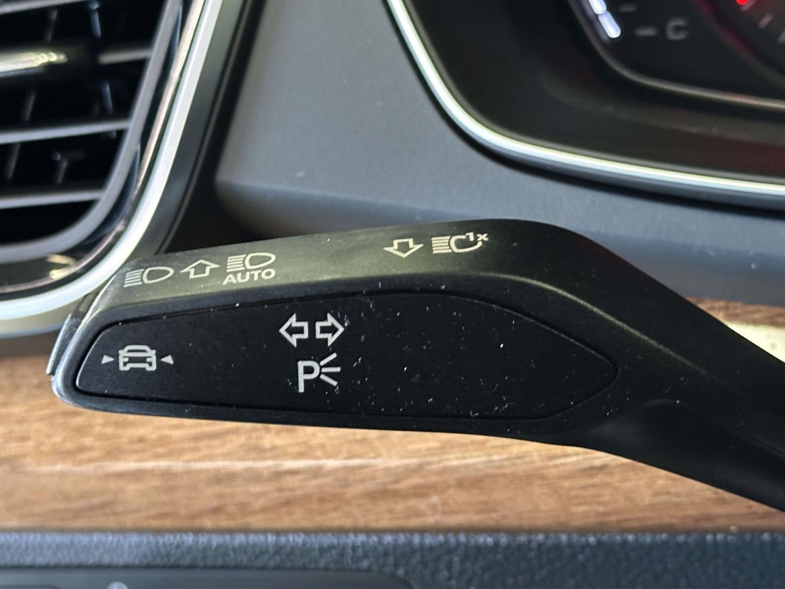 2023 Audi Q5 Premium 45 TFSI S line quattro