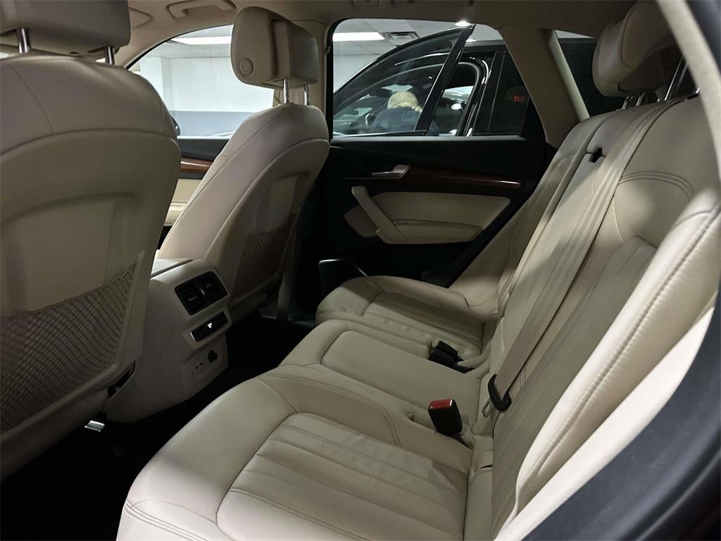 2023 Audi Q5 Premium 45 TFSI S line quattro