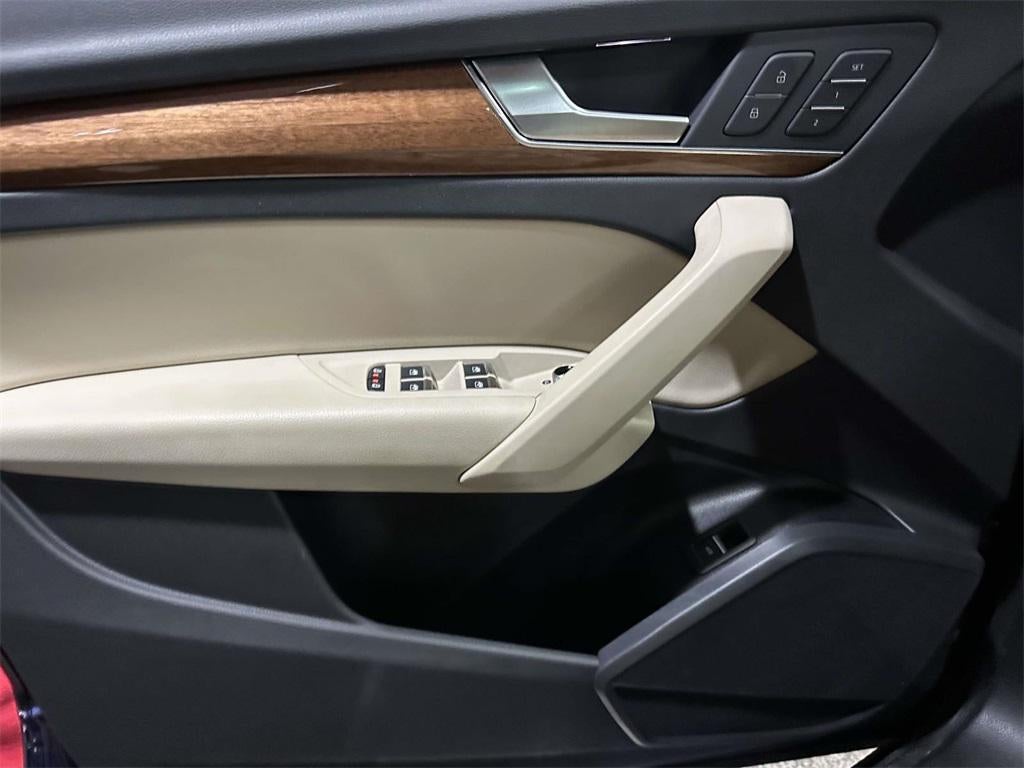 2023 Audi Q5 Premium 45 TFSI S line quattro