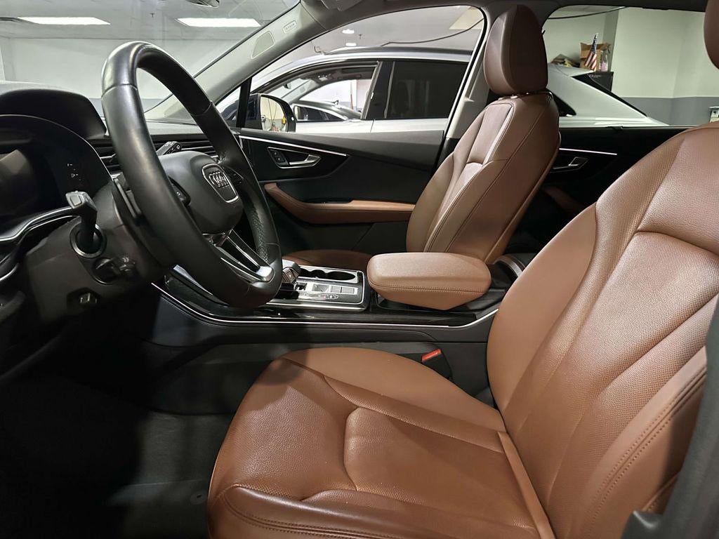 2023 Audi Q7 Premium Plus 45 TFSI quattro Tiptronic