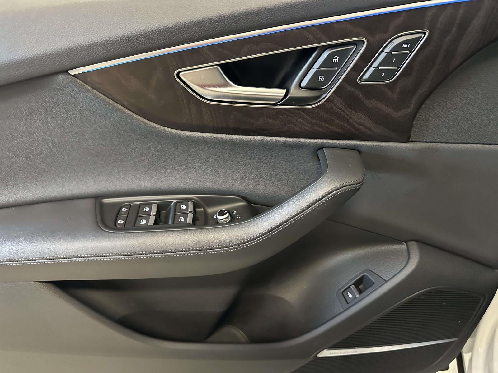 2023 Audi Q7 Premium Plus 45 TFSI quattro Tiptronic