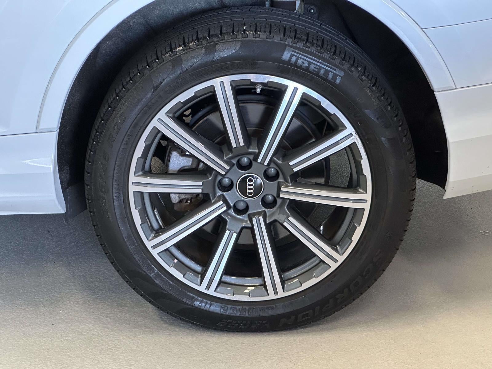 2023 Audi Q7 Premium Plus 45 TFSI quattro Tiptronic