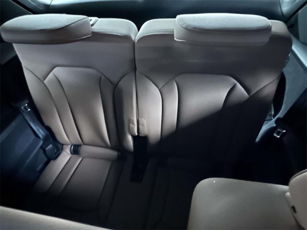 2021 Audi Q7 Premium Plus 45 TFSI quattro Tiptronic