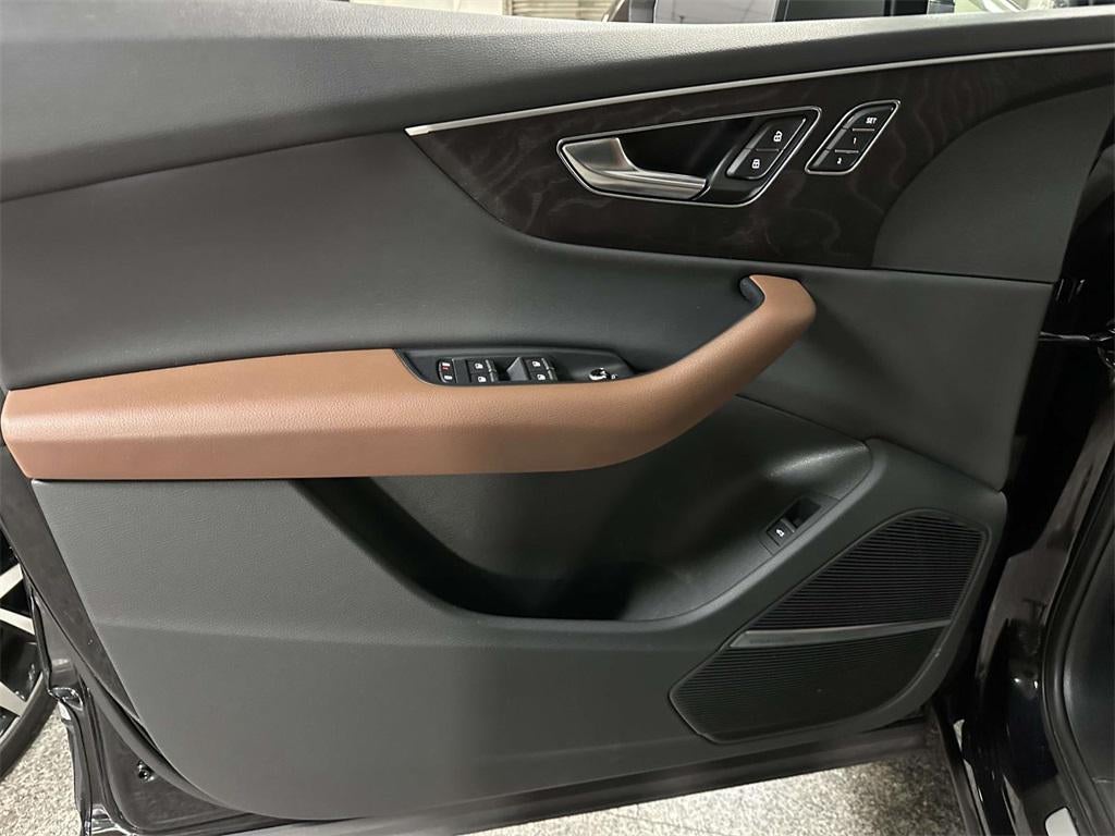 2021 Audi Q7 Premium Plus 45 TFSI quattro Tiptronic