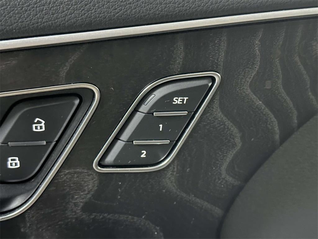 2021 Audi Q7 Premium Plus 45 TFSI quattro Tiptronic