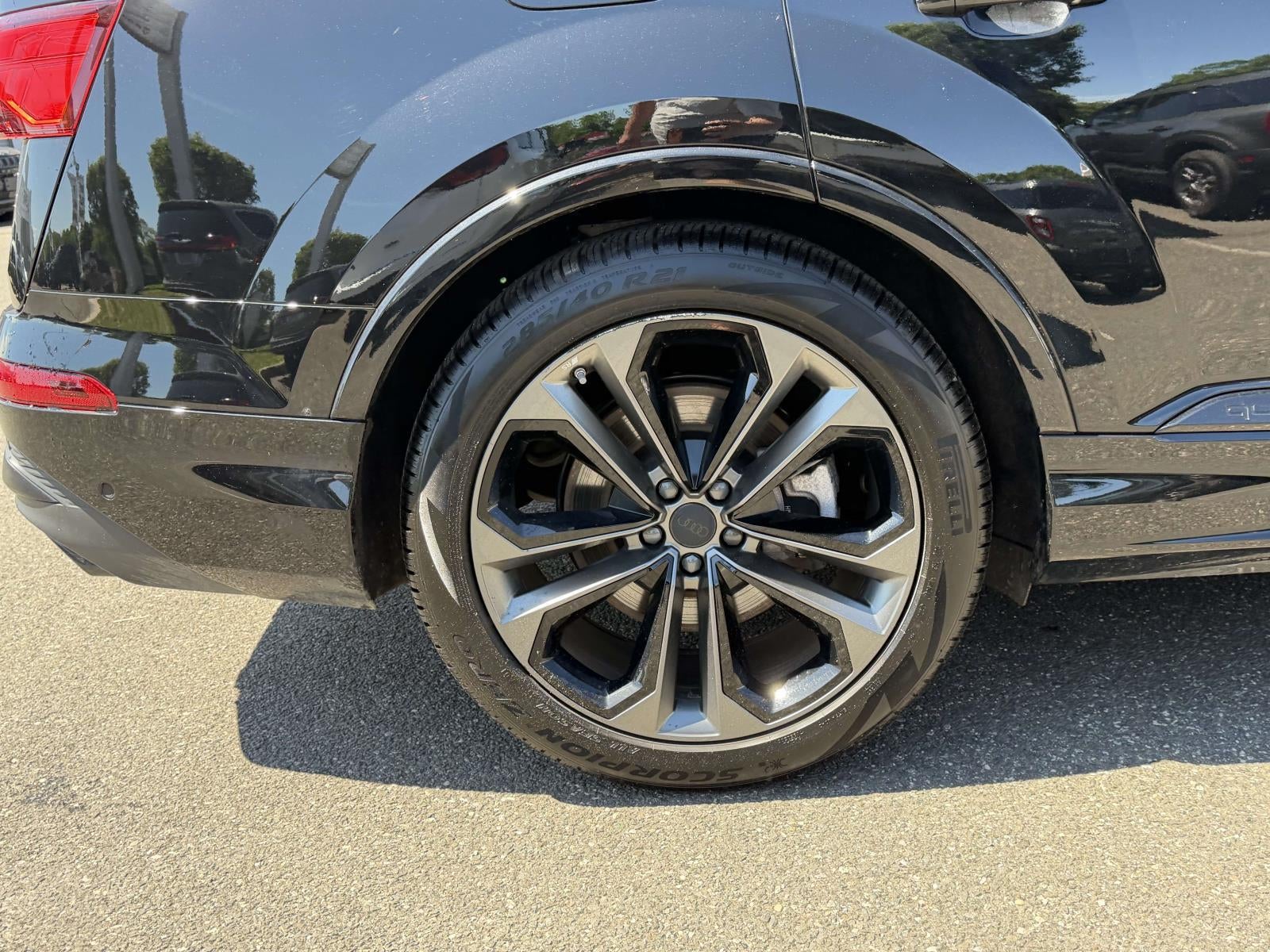 2026 Audi Q7 Premium Plus TFSI quattro tiptronic