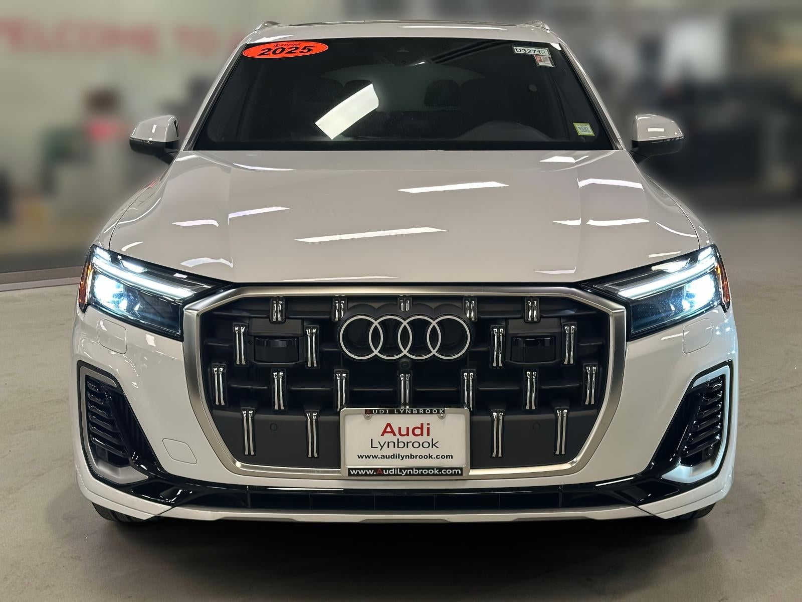 2025 Audi Q7 Premium Plus 55 TFSI quattro Tiptronic