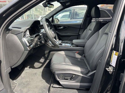 2025 Audi Q7 Premium Plus 55 TFSI quattro Tiptronic