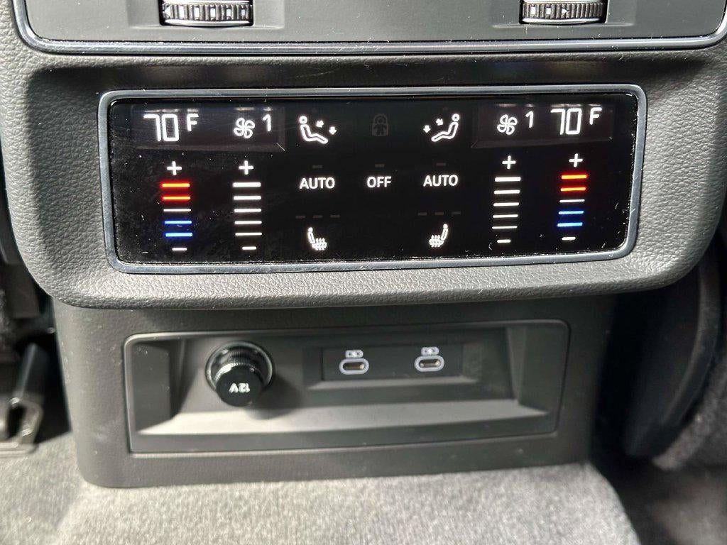 2025 Audi Q7 Premium Plus 55 TFSI quattro Tiptronic