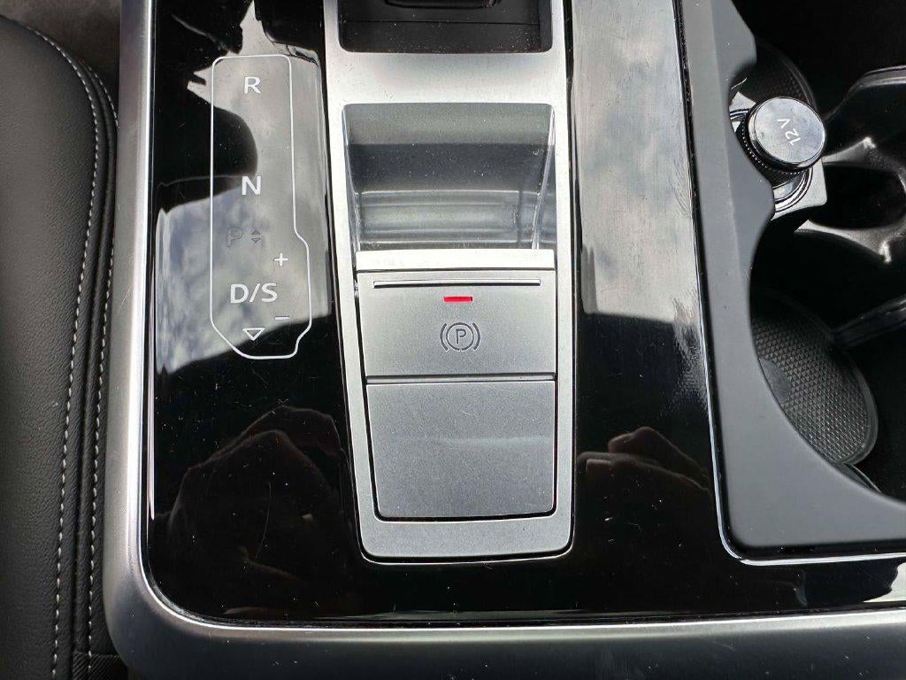 2025 Audi Q7 Premium Plus 55 TFSI quattro Tiptronic