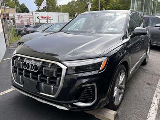 2025 Audi Q7 Premium Plus 55 TFSI quattro Tiptronic