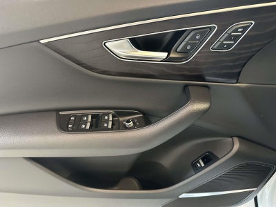 2022 Audi Q7 Premium Plus 55 TFSI quattro Tiptronic