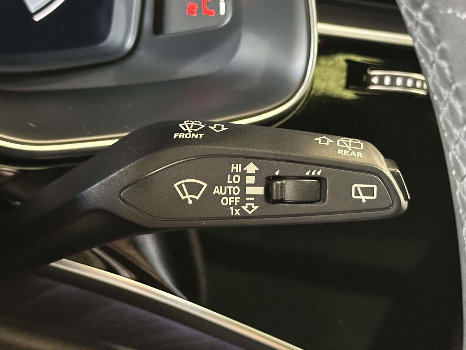 2022 Audi Q7 Premium Plus 55 TFSI quattro Tiptronic