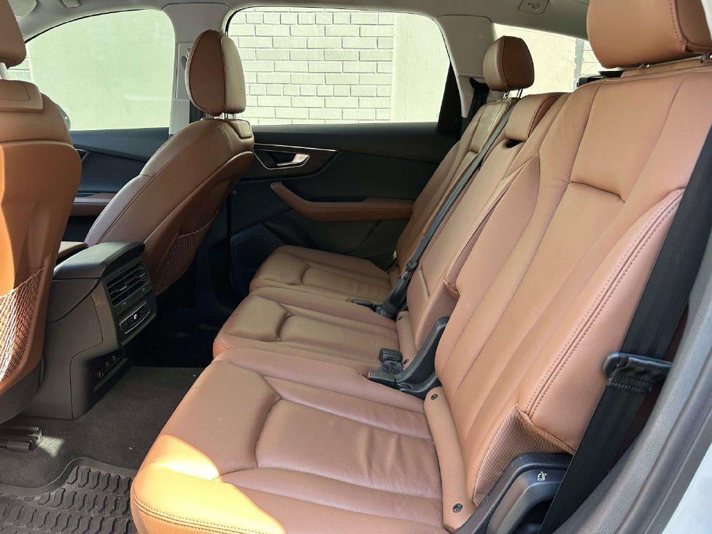 2023 Audi Q7 Premium Plus 55 TFSI quattro Tiptronic