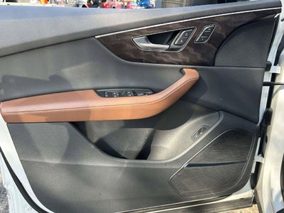 2023 Audi Q7 Premium Plus 55 TFSI quattro Tiptronic