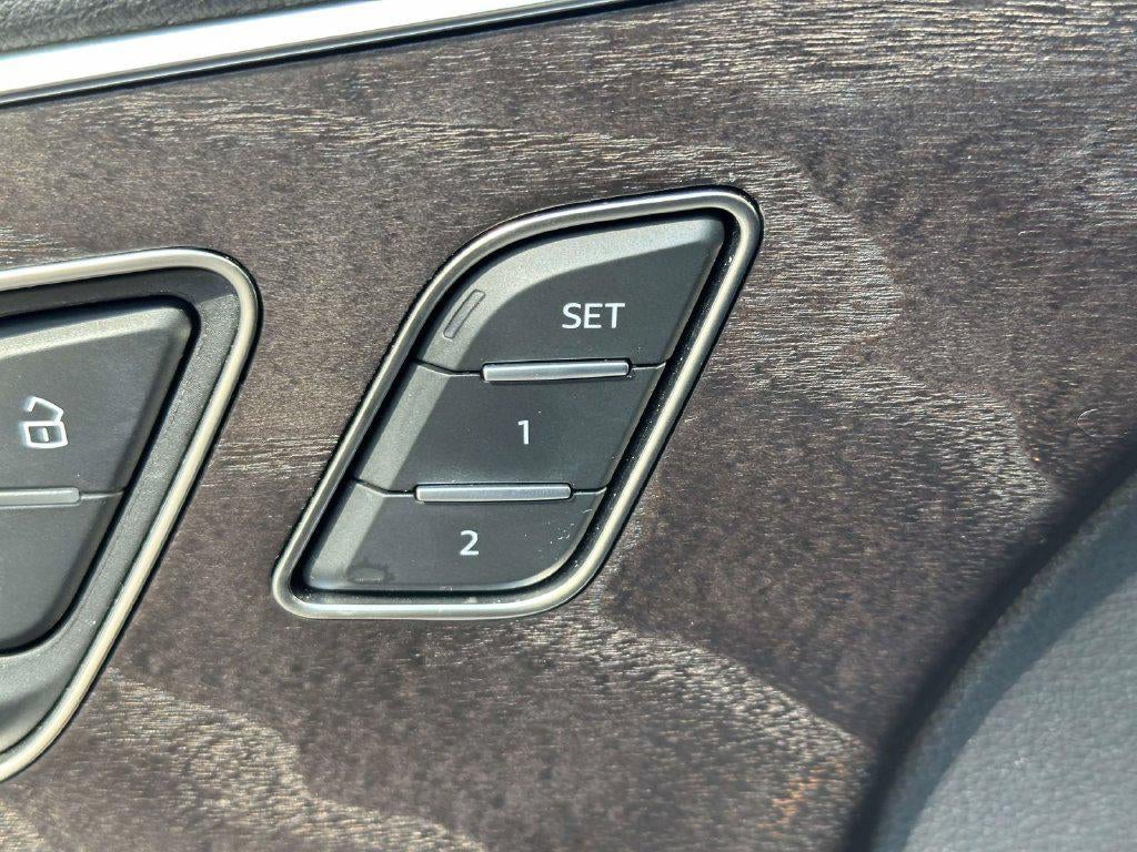 2023 Audi Q7 Premium Plus 55 TFSI quattro Tiptronic