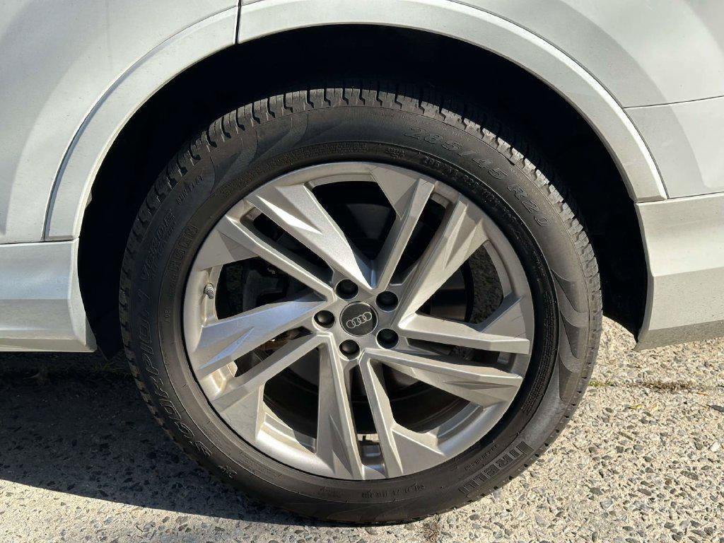 2023 Audi Q7 Premium Plus 55 TFSI quattro Tiptronic