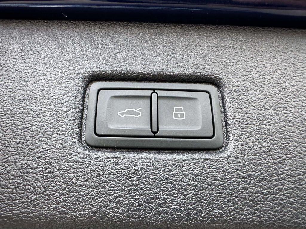 2023 Audi Q7 Premium Plus 55 TFSI quattro Tiptronic