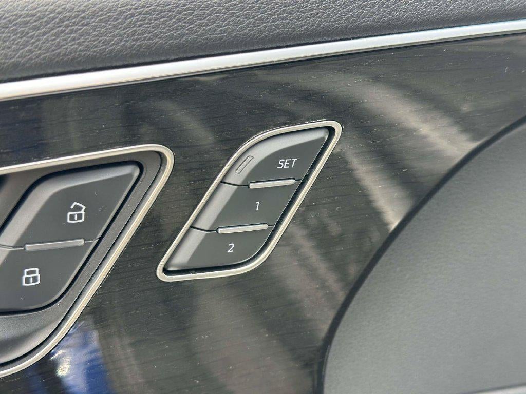 2023 Audi Q7 Premium Plus 55 TFSI quattro Tiptronic