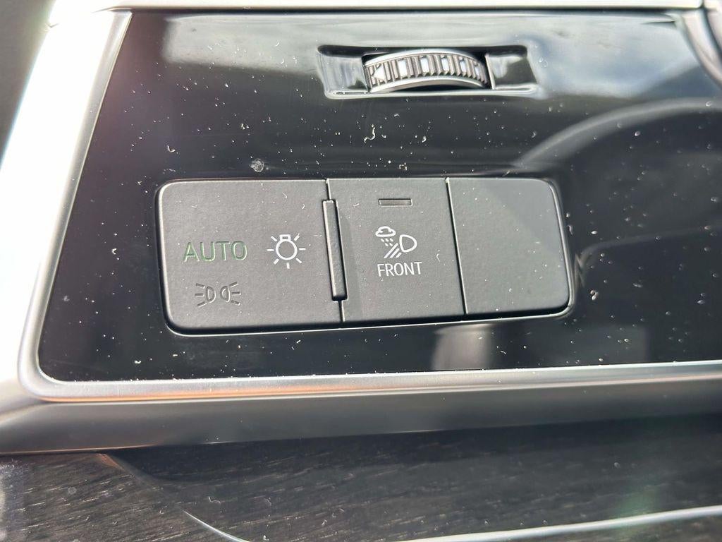 2023 Audi Q7 Premium Plus 55 TFSI quattro Tiptronic