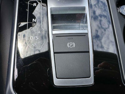 2023 Audi Q7 Premium Plus 55 TFSI quattro Tiptronic