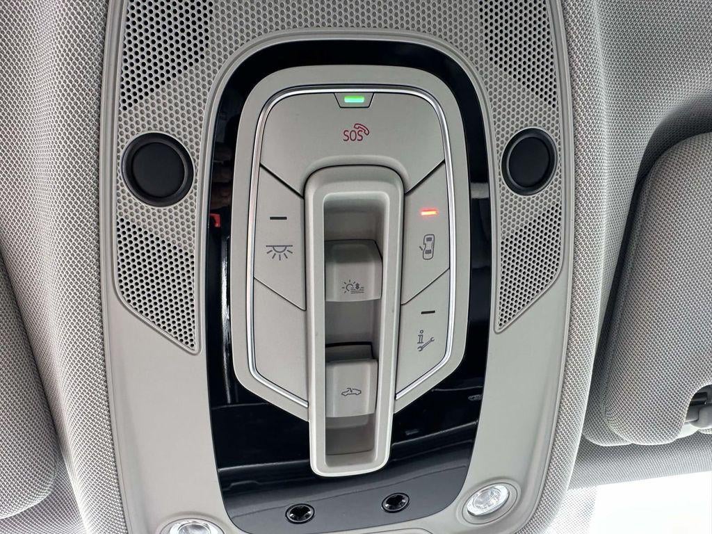 2023 Audi Q7 Premium Plus 55 TFSI quattro Tiptronic
