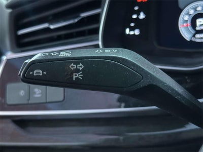 2022 Audi Q7 Premium Plus 55 TFSI quattro Tiptronic
