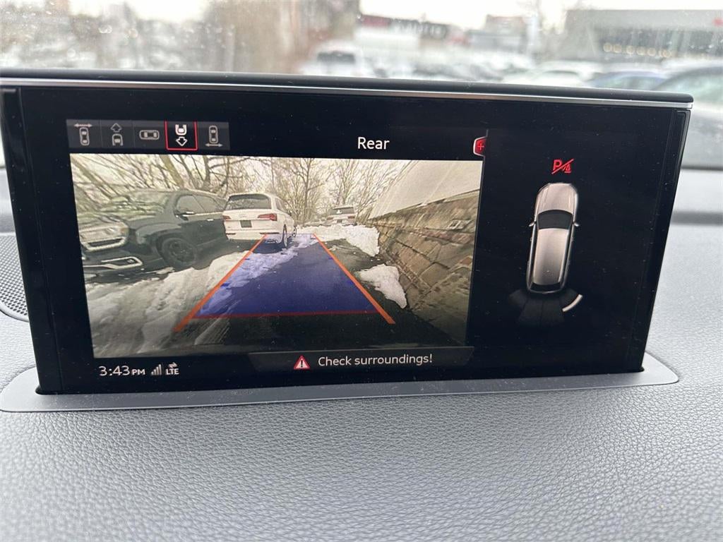 2022 Audi Q7 Premium Plus 55 TFSI quattro Tiptronic