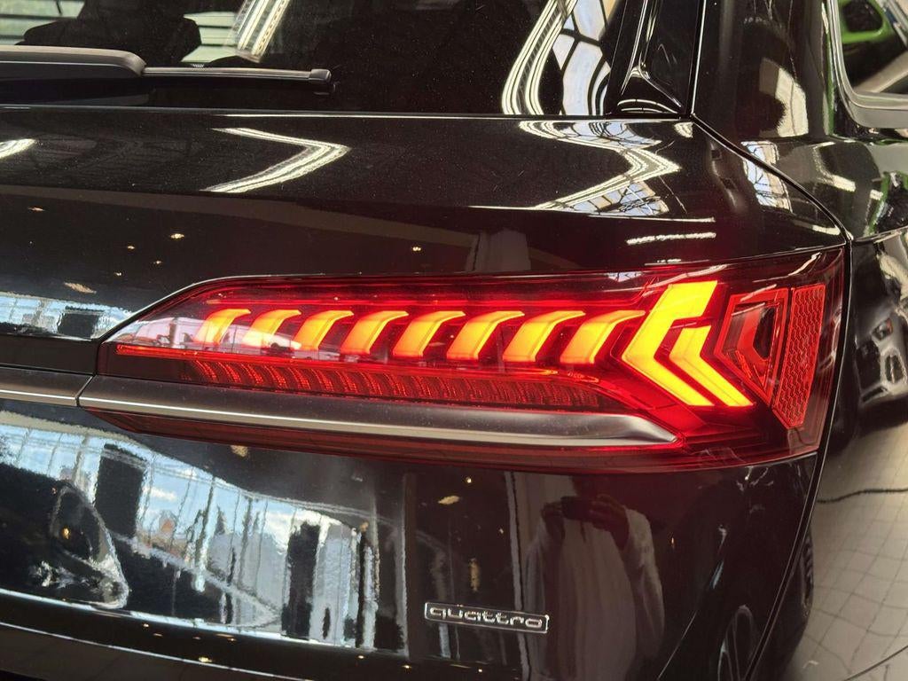 2022 Audi Q7 Premium Plus 55 TFSI quattro Tiptronic