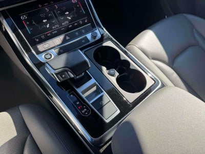 2022 Audi Q7 Premium Plus 55 TFSI quattro Tiptronic