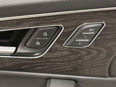 2022 Audi Q7 Premium Plus 55 TFSI quattro Tiptronic