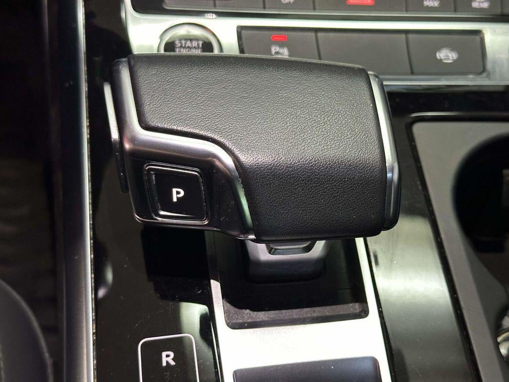 2022 Audi Q7 Premium Plus 55 TFSI quattro Tiptronic