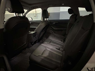 2022 Audi Q7 Premium Plus 55 TFSI quattro Tiptronic