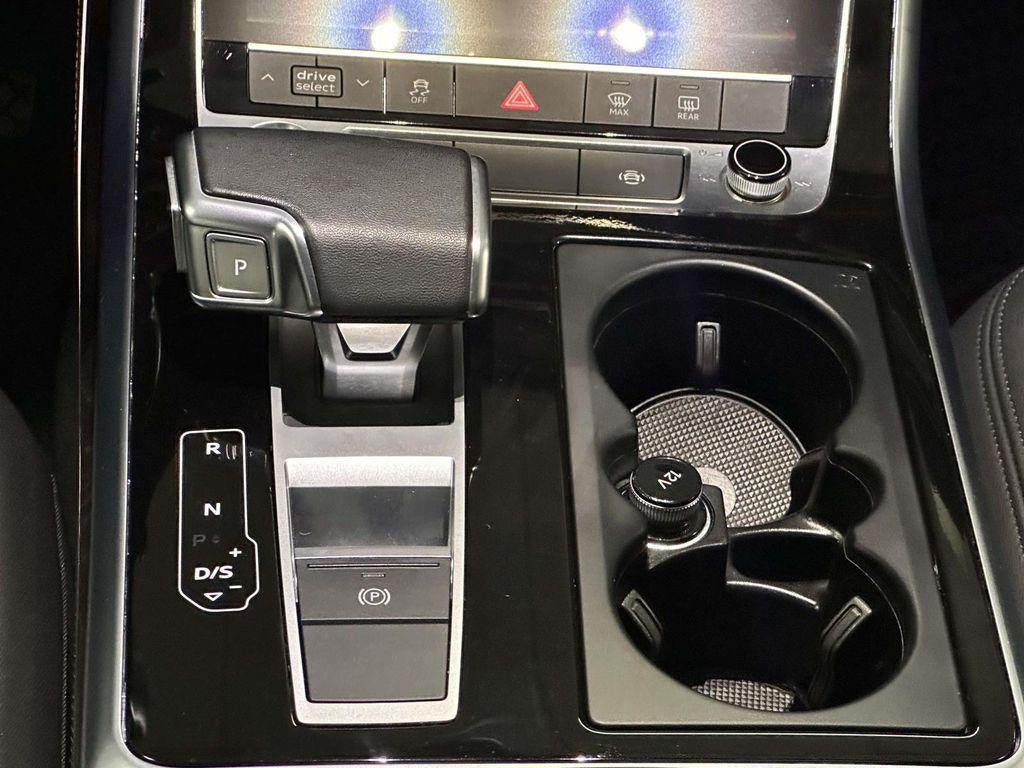 2023 Audi Q7 Premium Plus 55 TFSI quattro Tiptronic