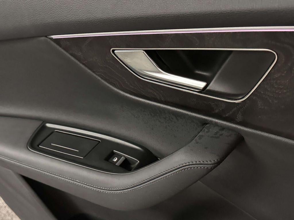 2023 Audi Q7 Premium Plus 55 TFSI quattro Tiptronic