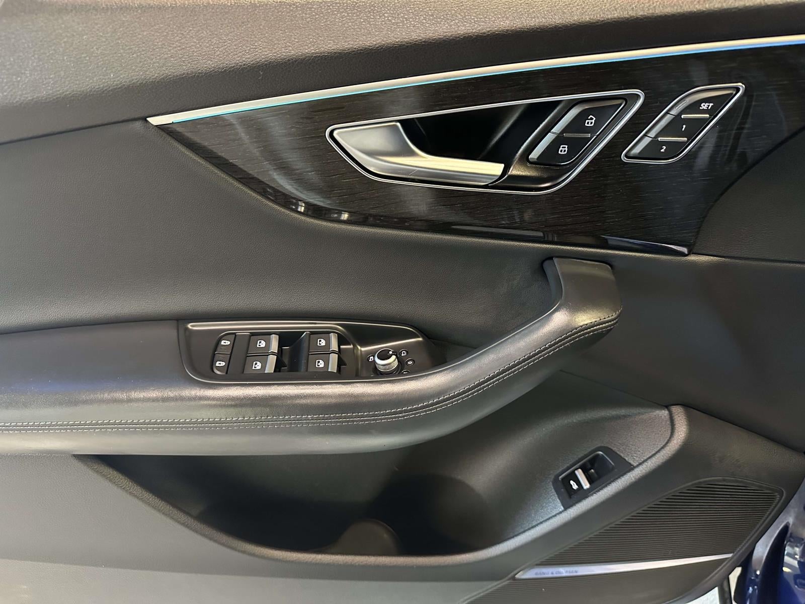 2022 Audi Q7 Premium Plus 55 TFSI quattro Tiptronic