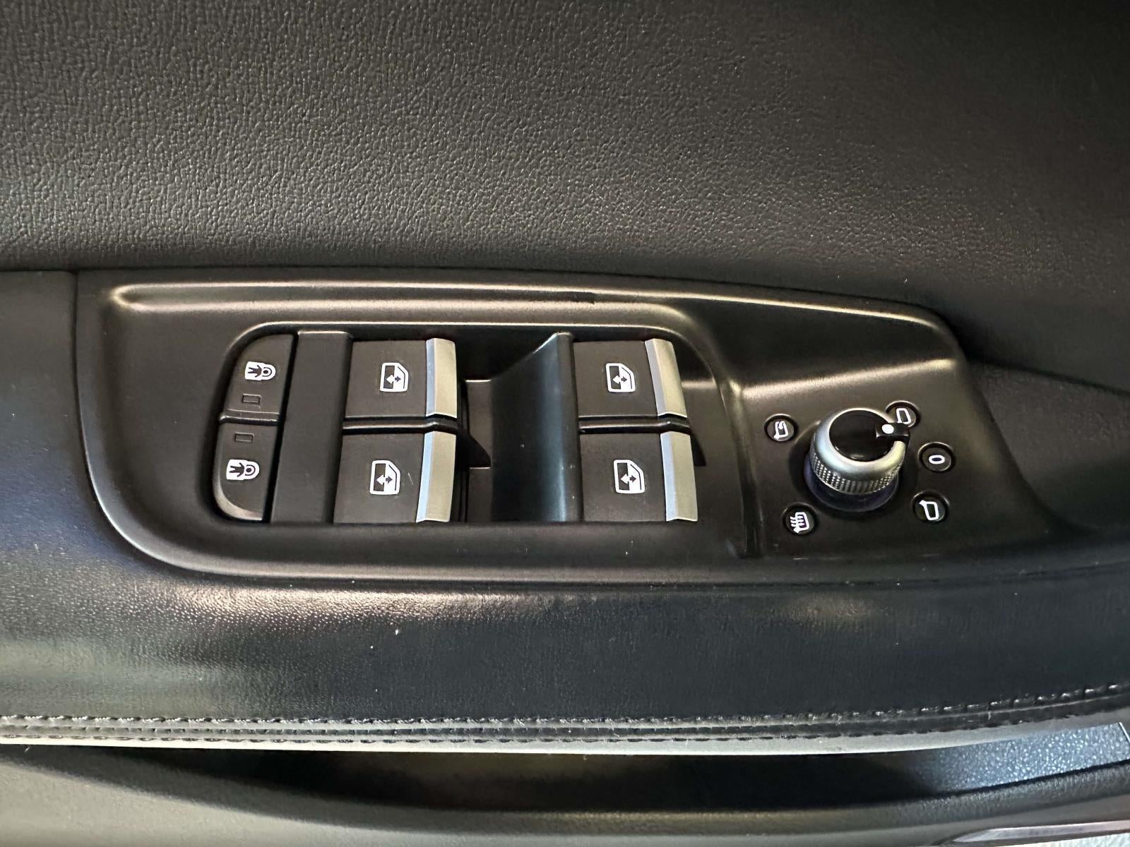 2022 Audi Q7 Premium Plus 55 TFSI quattro Tiptronic
