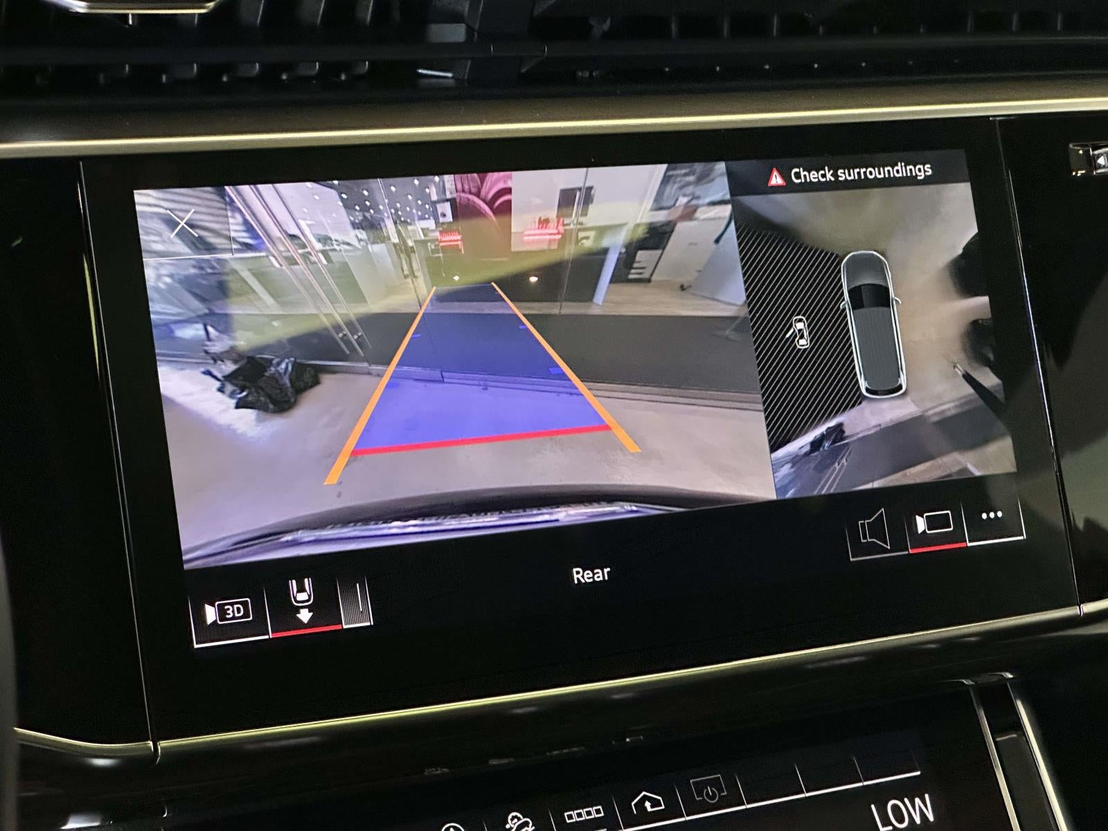 2022 Audi Q7 Premium Plus 55 TFSI quattro Tiptronic