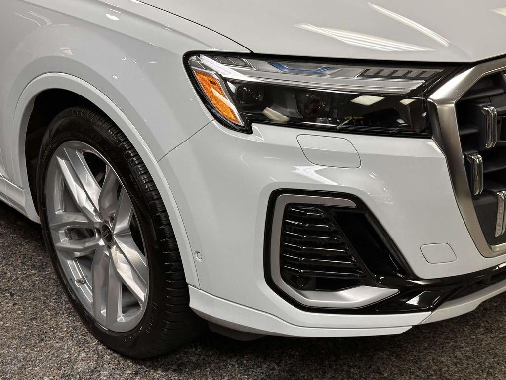 2025 Audi Q7 Prestige 55 TFSI quattro Tiptronic
