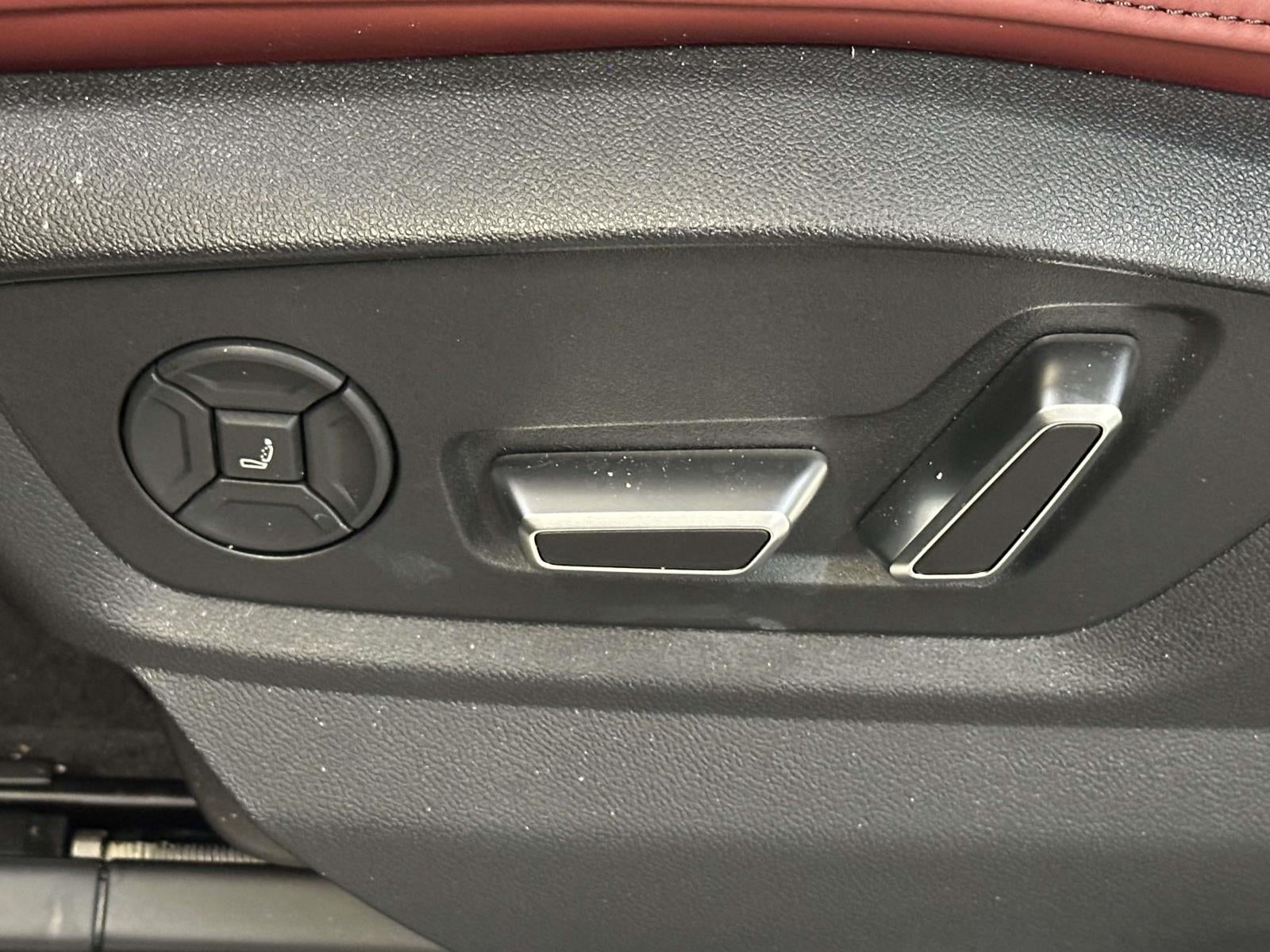 2026 Audi SQ7 Prestige TFSI quattro tiptronic