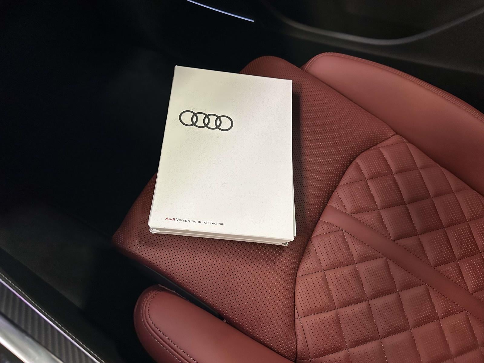2026 Audi SQ7 Prestige TFSI quattro tiptronic
