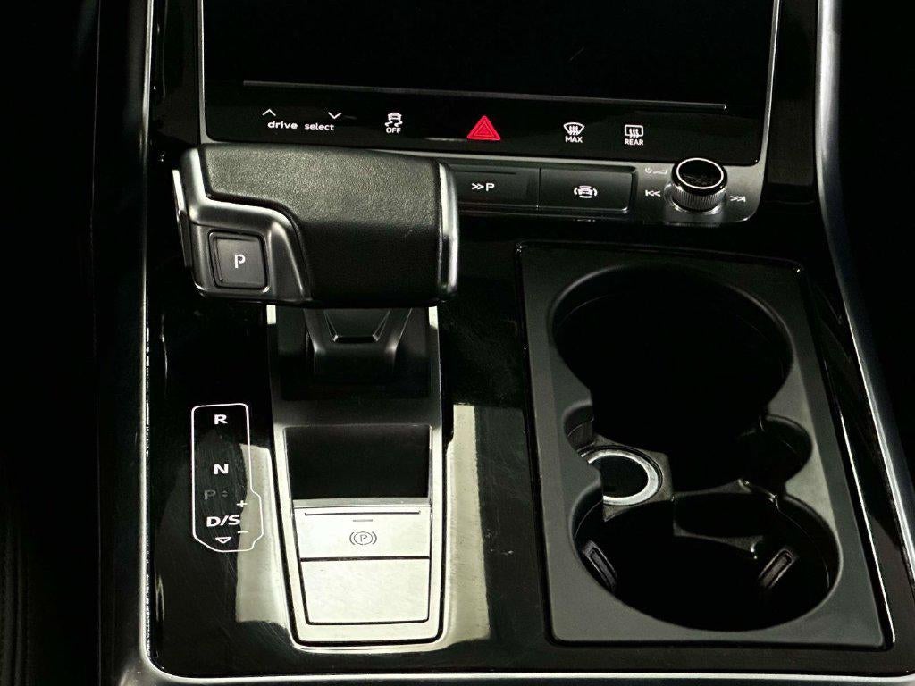 2023 Audi Q7 Prestige 55 TFSI quattro Tiptronic