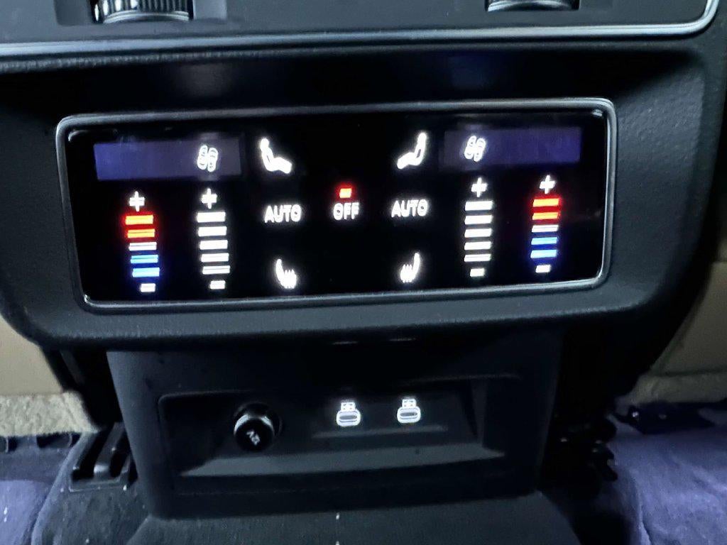2023 Audi Q7 Prestige 55 TFSI quattro Tiptronic