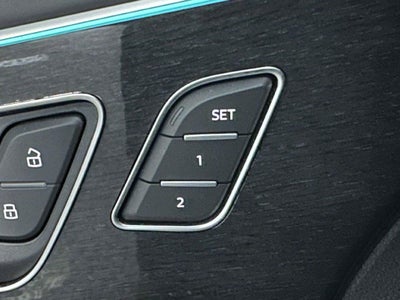 2023 Audi Q7 Prestige 55 TFSI quattro Tiptronic