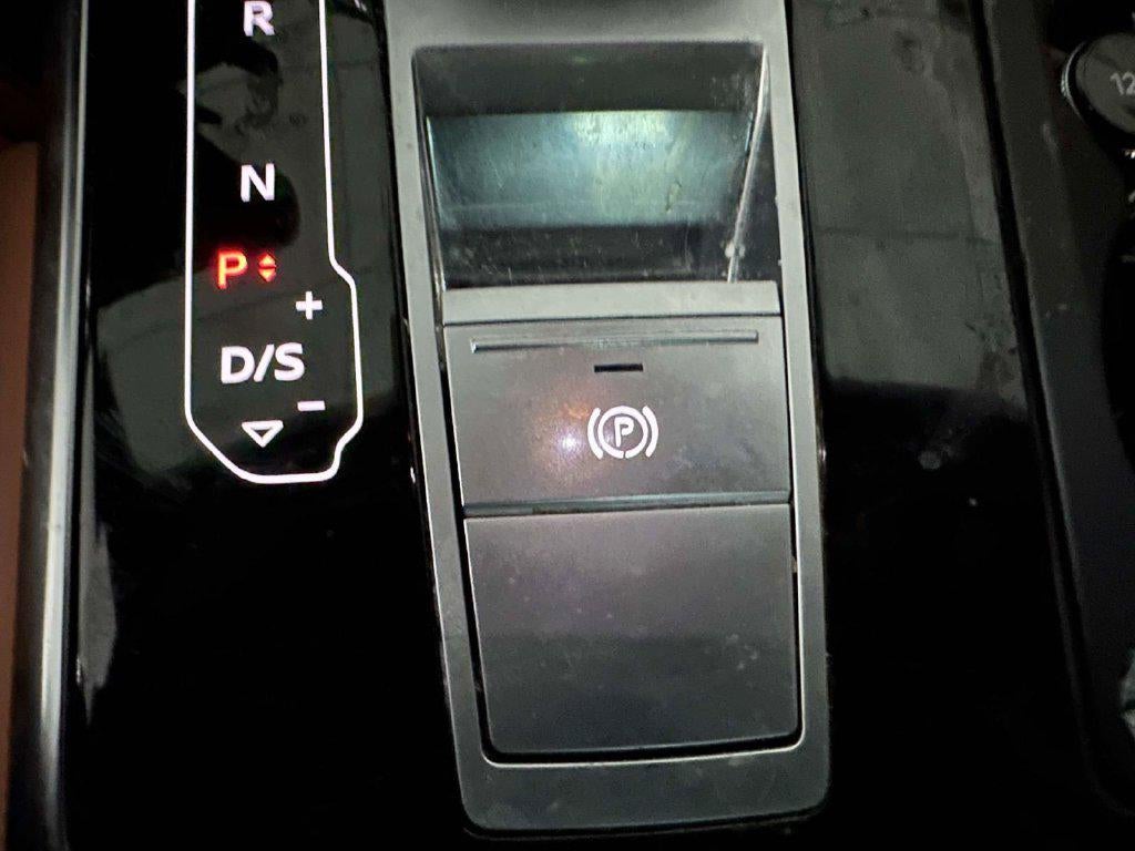 2023 Audi Q7 Prestige 55 TFSI quattro Tiptronic