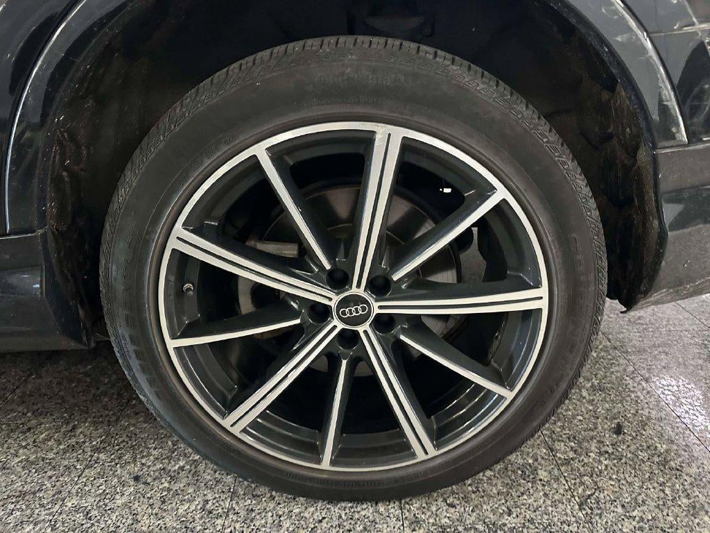 2023 Audi Q7 Prestige 55 TFSI quattro Tiptronic